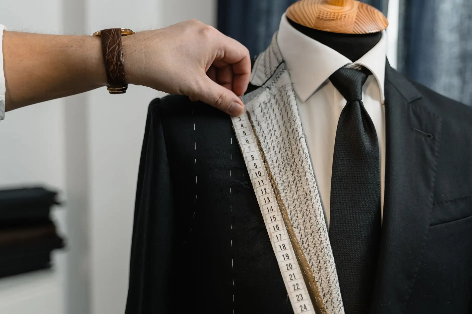 南宁西乡塘区婚介服务对比：传统婚恋与线上相亲平台优劣势分析